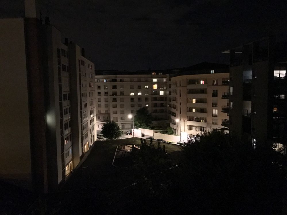 iPhone 7+ basse lumière.JPG