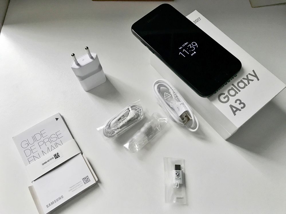 Le contenu de la boîte.