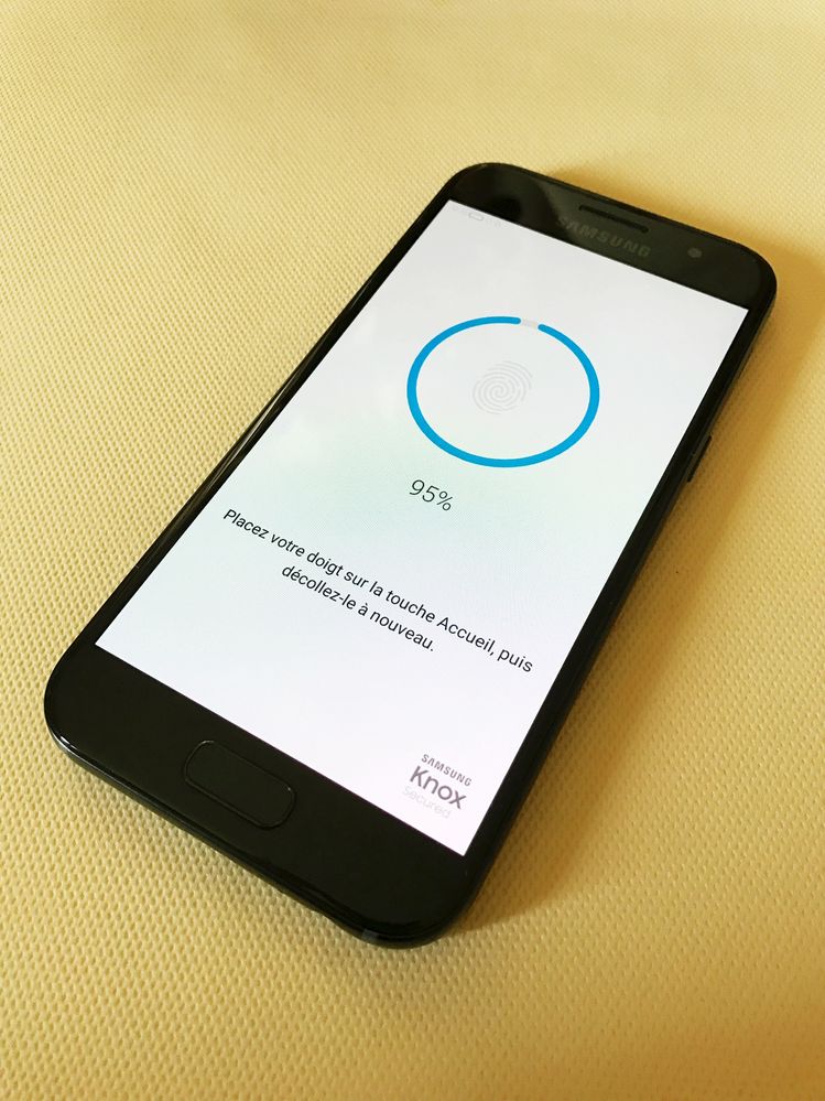 Apparition du lecteur d'empreinte digitale.