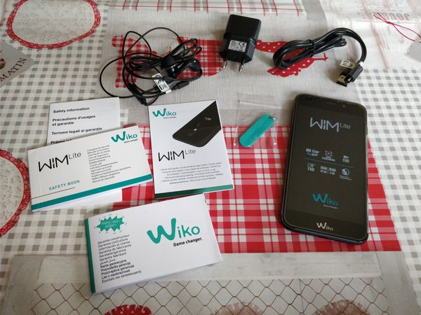 unboxing_WikoWimlite.png