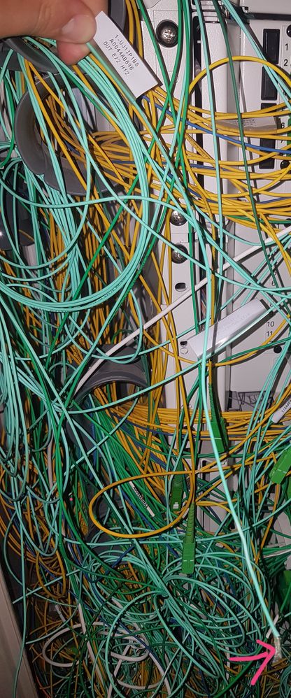 Ma jarretiére fibre optique coupé