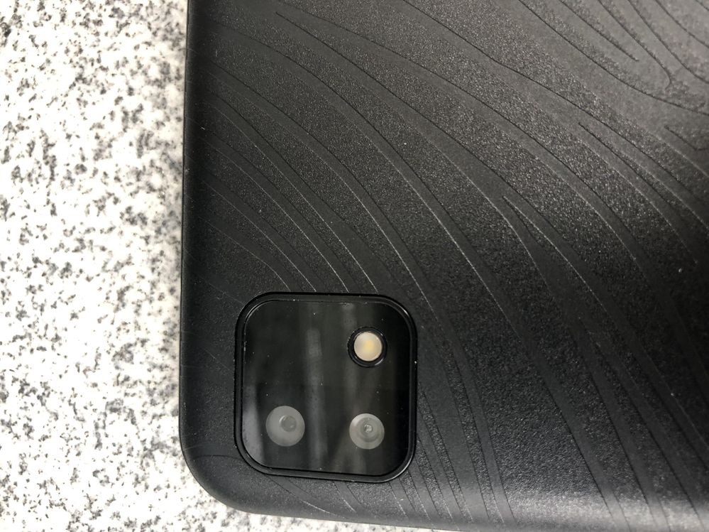 Les deux capteurs au dos du SoshPhone.