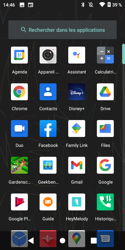 Capture d’écran des applications installées sur le téléphone.